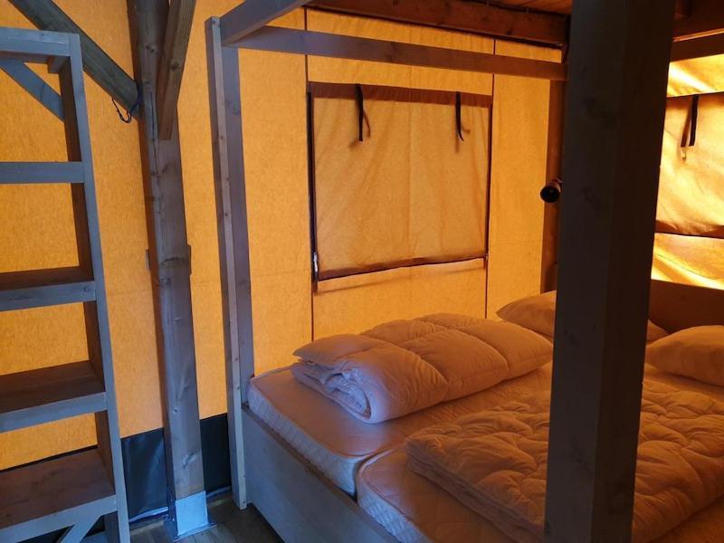 Safaritent Betuwe Lodge Kesteren Esterno foto