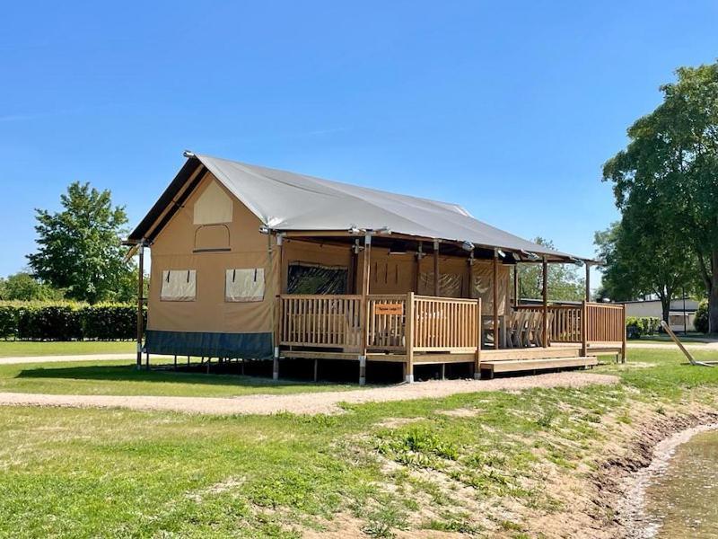 Safaritent Betuwe Lodge Kesteren Esterno foto